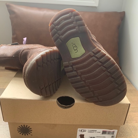 Little girls Ugg boots - Picture 4 of 4